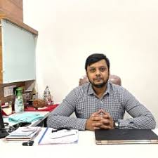 Dr Aseem Gupta